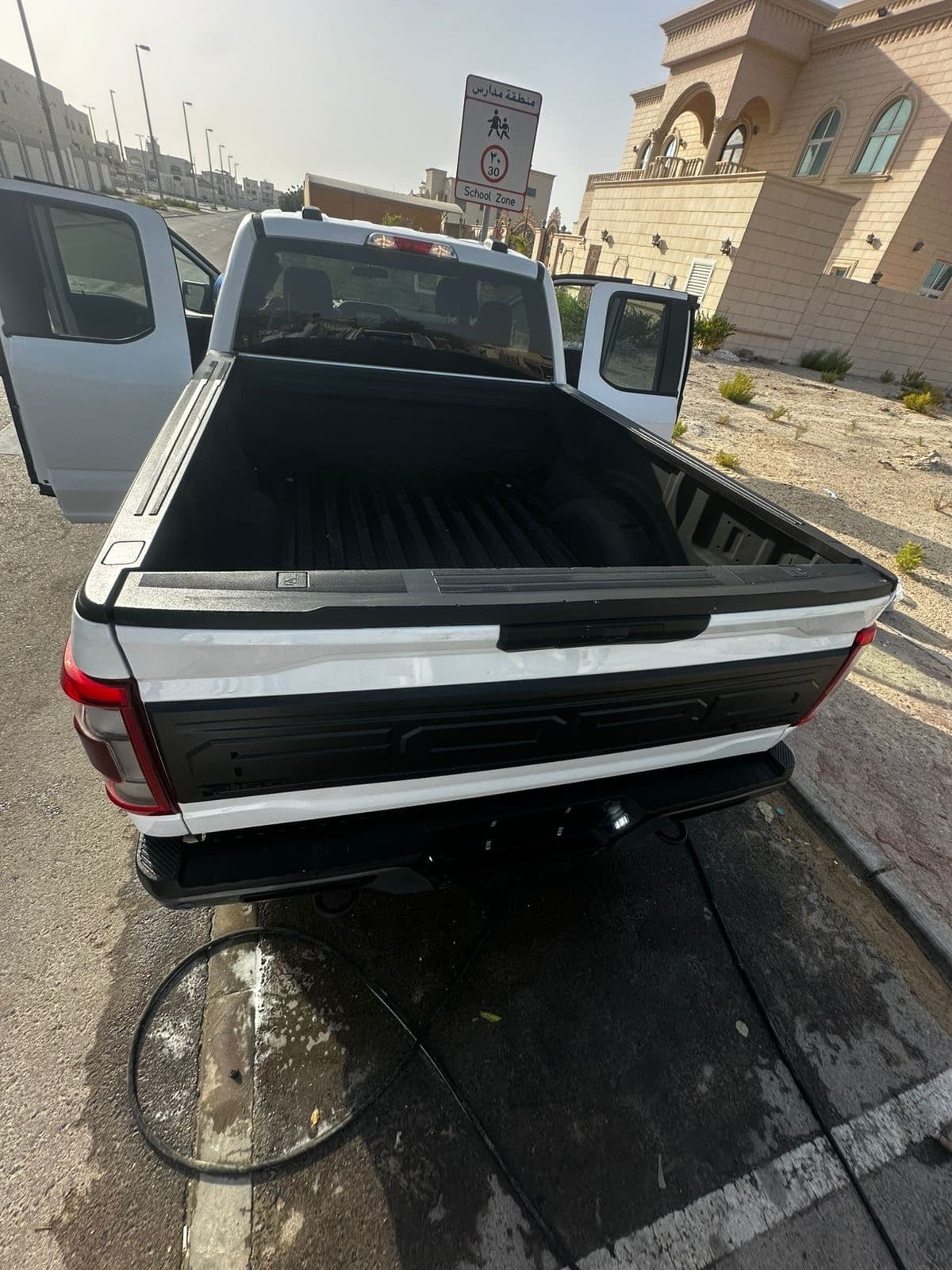 للبيع سياره فورد f150 2023 2