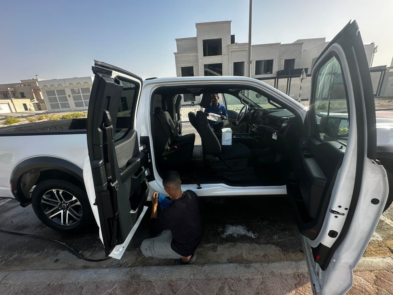 للبيع سياره فورد f150 2023 8