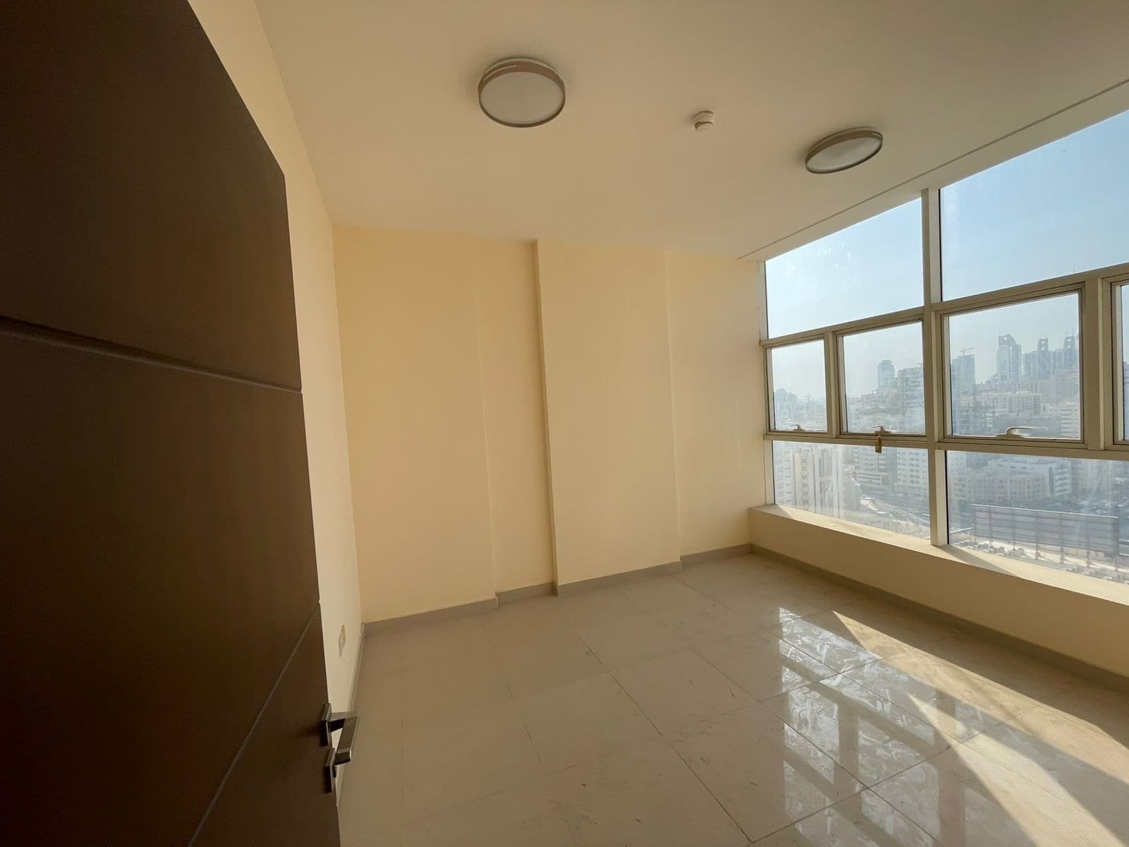Apartment for annual rent - Sharjah near Megamall 2
