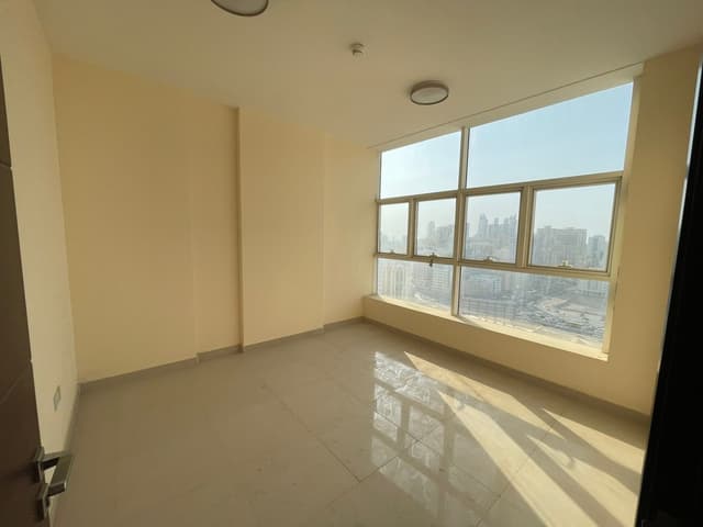 Apartment for annual rent - Sharjah near Megamall
