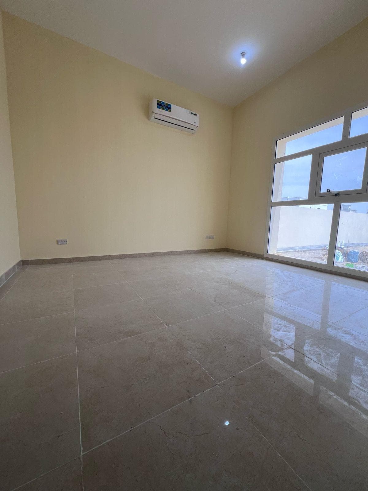 For rent in Riyadh City, Basin 7  4