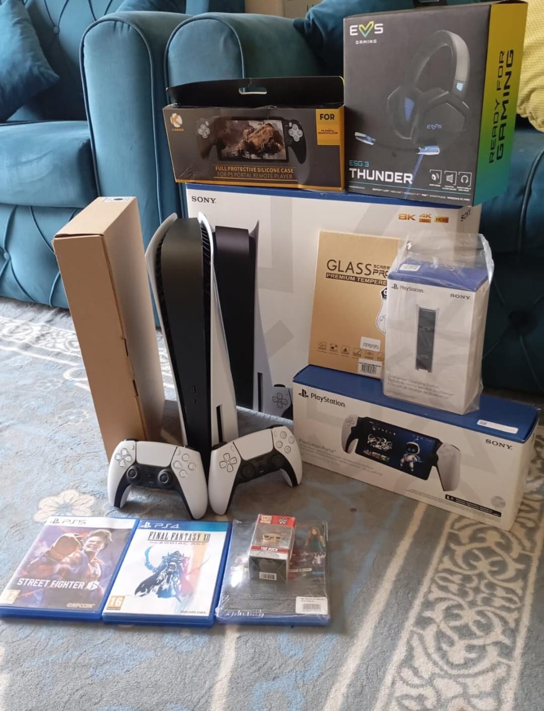 PlayStation 5 UAE Edition   0