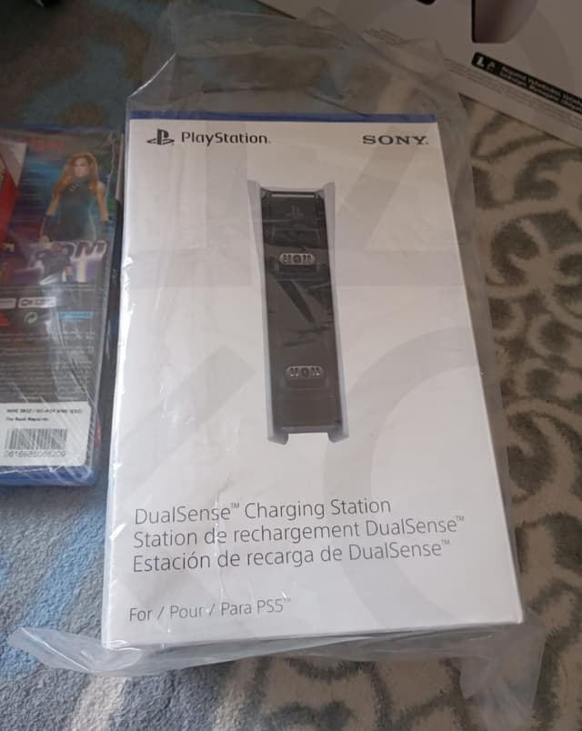 PlayStation 5 UAE Edition  