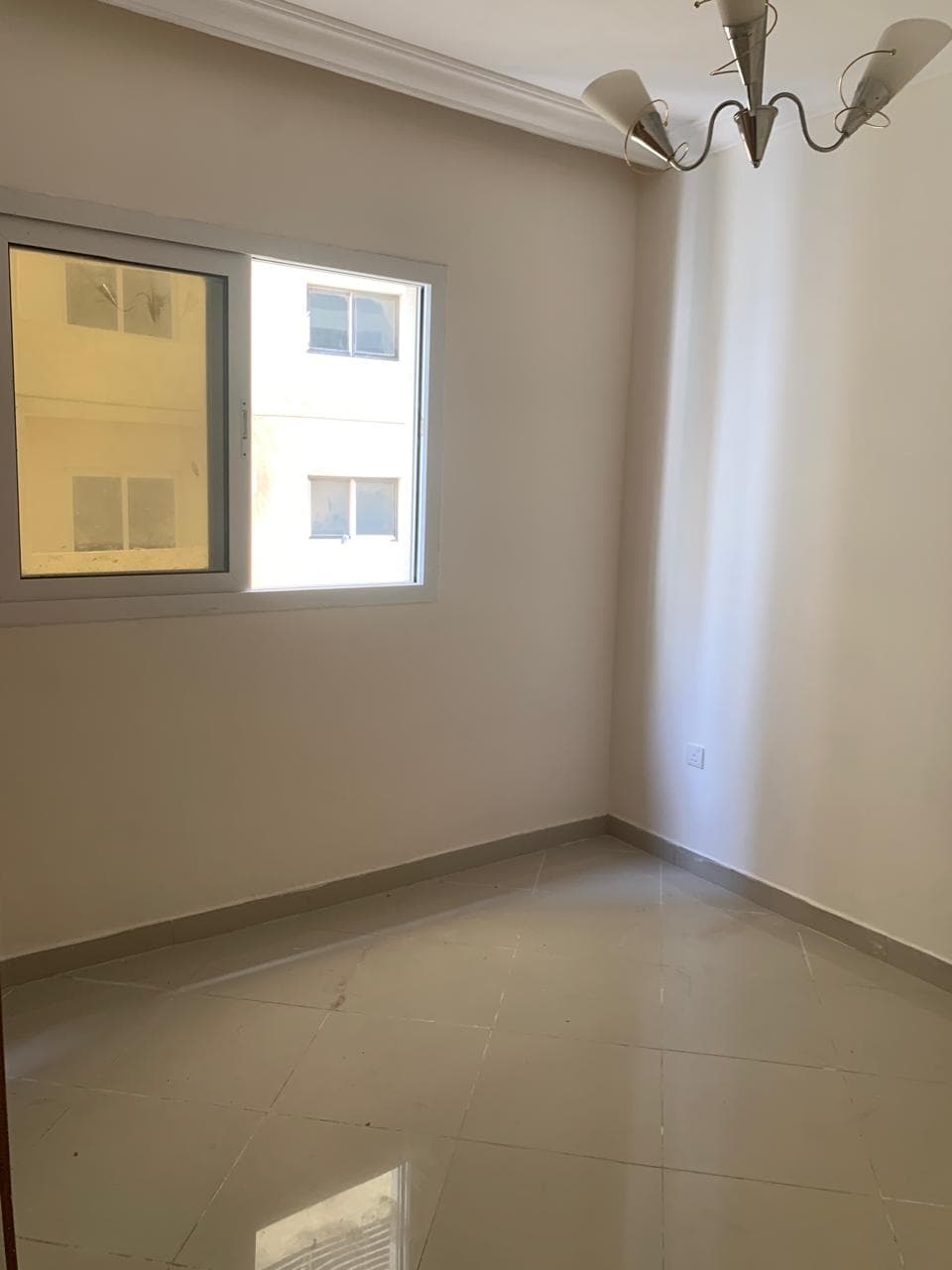 Apartment for rent in Al Taawun  1
