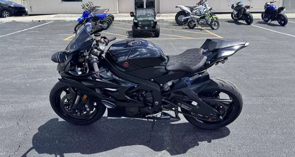 ياماها R6 موديل 2020  3