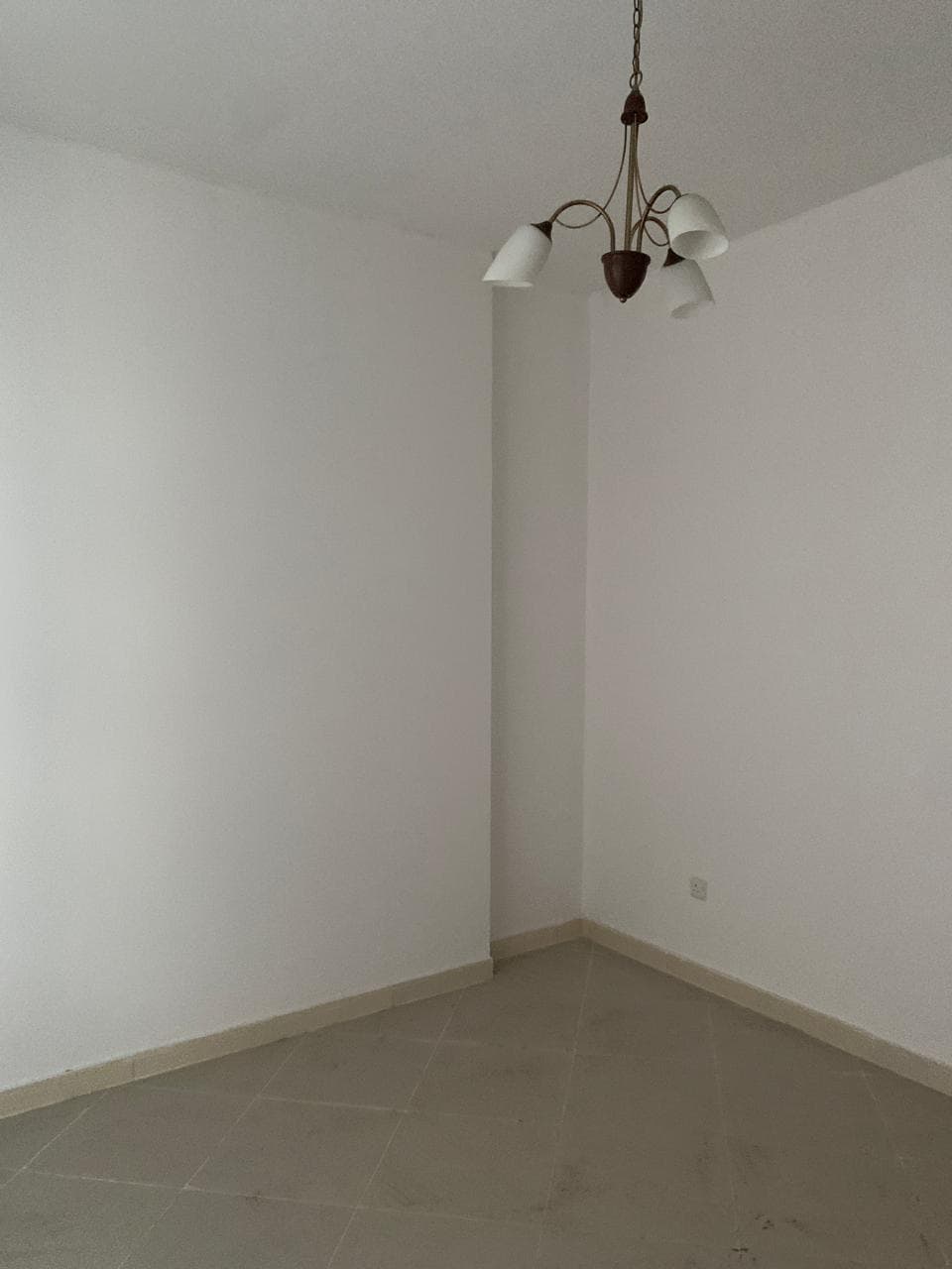 Apartment for rent in Al Taawun 6