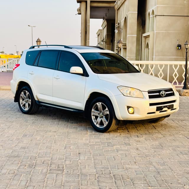 تويوتا راف 4 موديل 2009