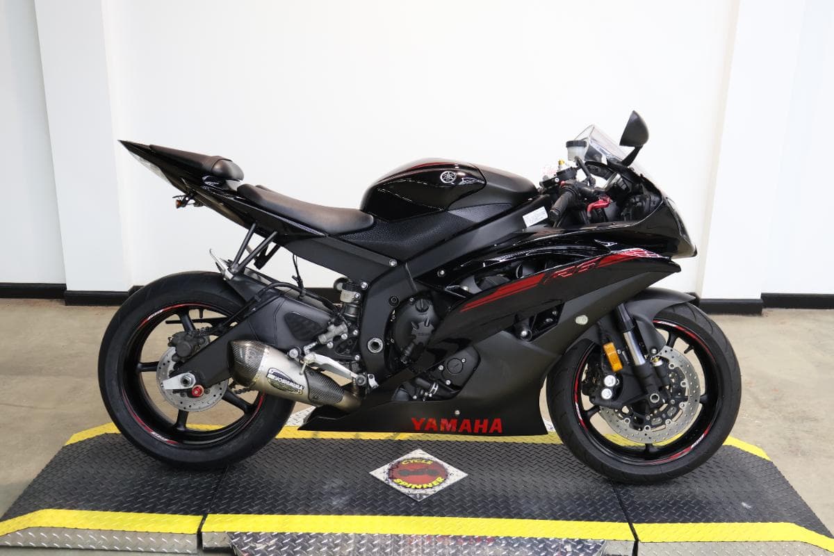 2015 YAMAHA R6 0