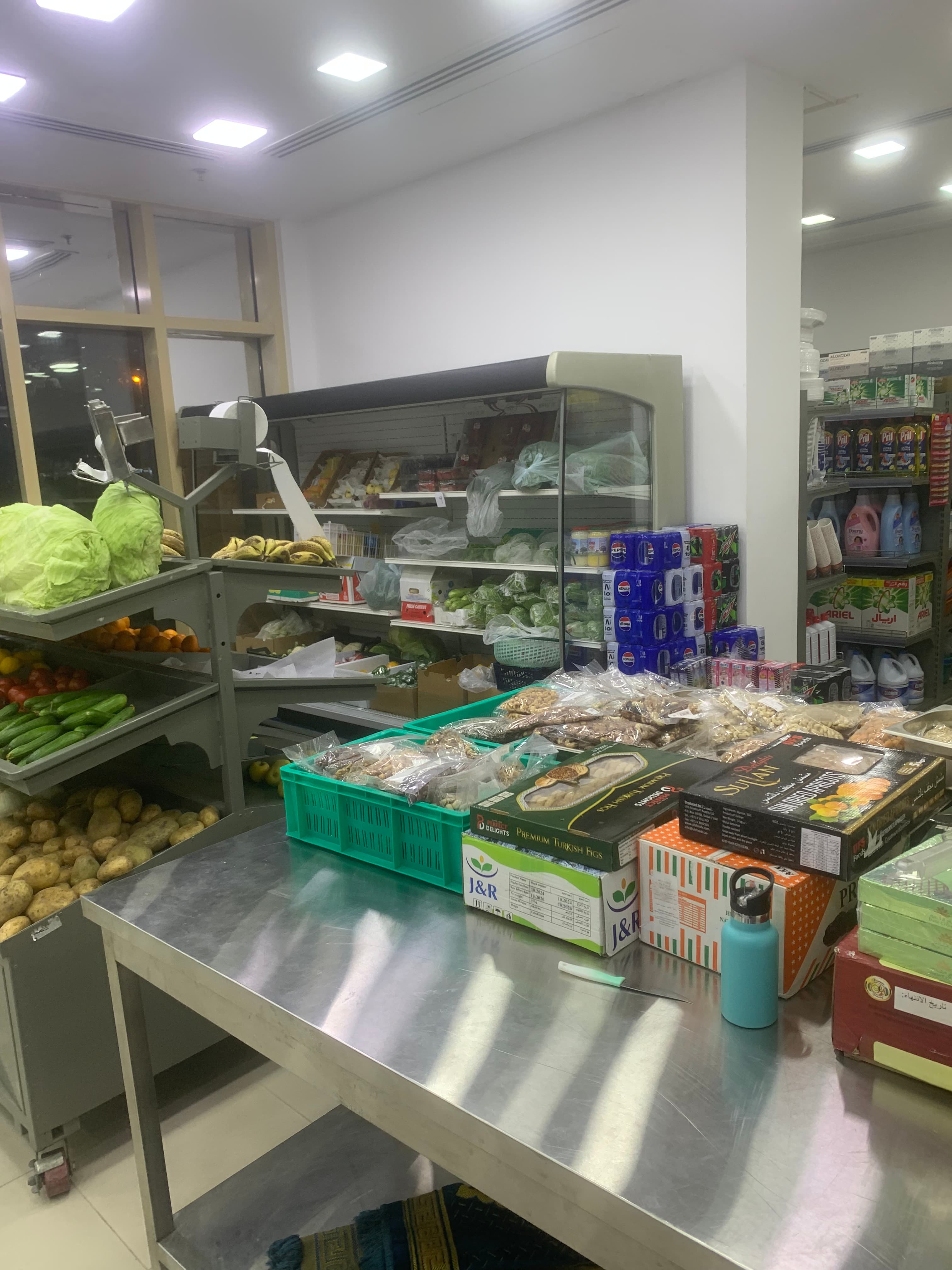 supermarket for sale  10