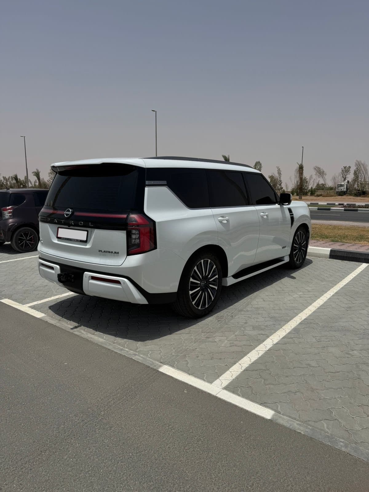 Nissan Patrol Platinum Gcc 2025  3