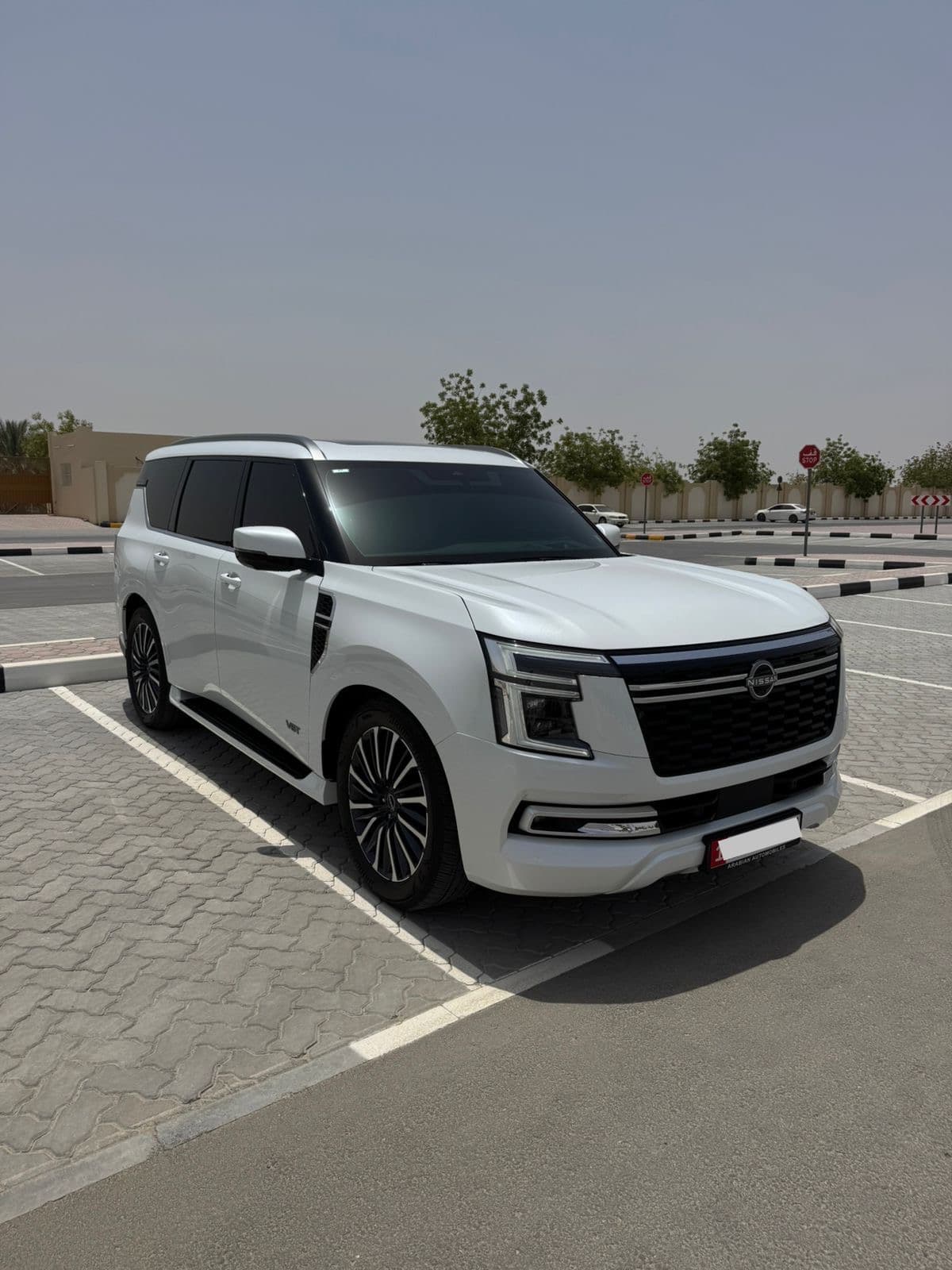 Nissan Patrol Platinum Gcc 2025  4