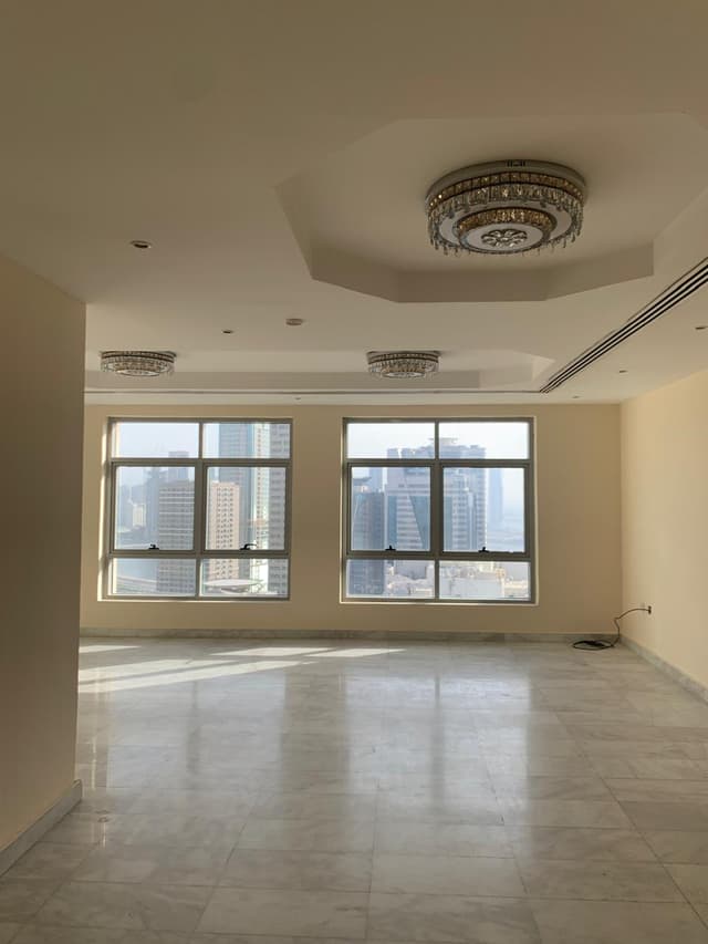 للايجار السنوي شقه بالمجاز 3 