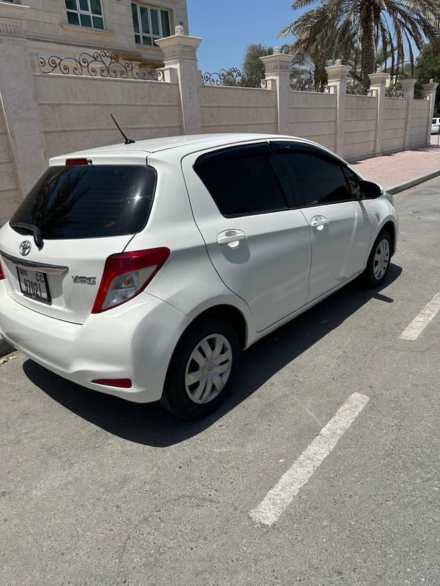 تويوتا ياريس 2014