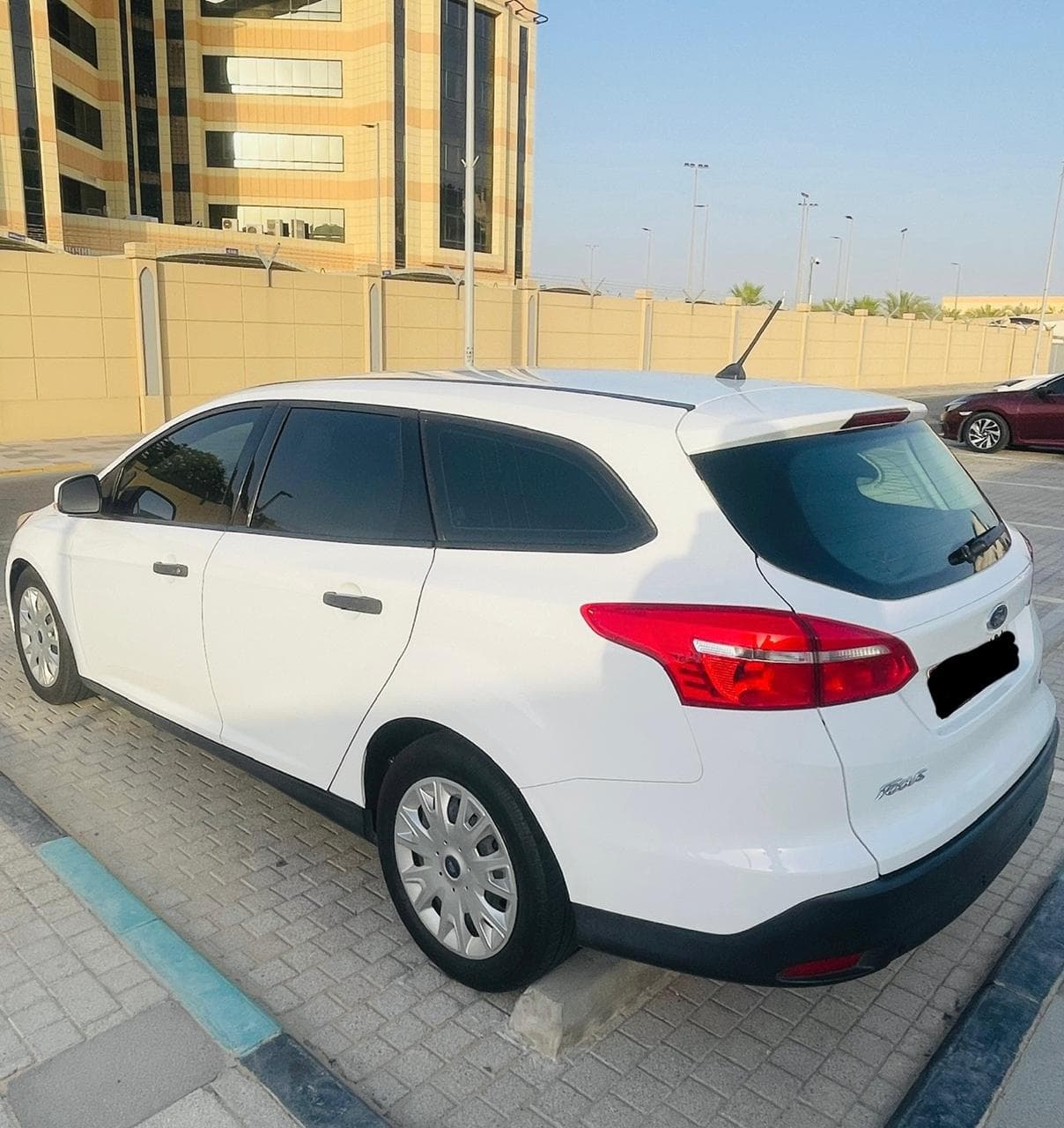 Ford Focus Wagon 2018   9