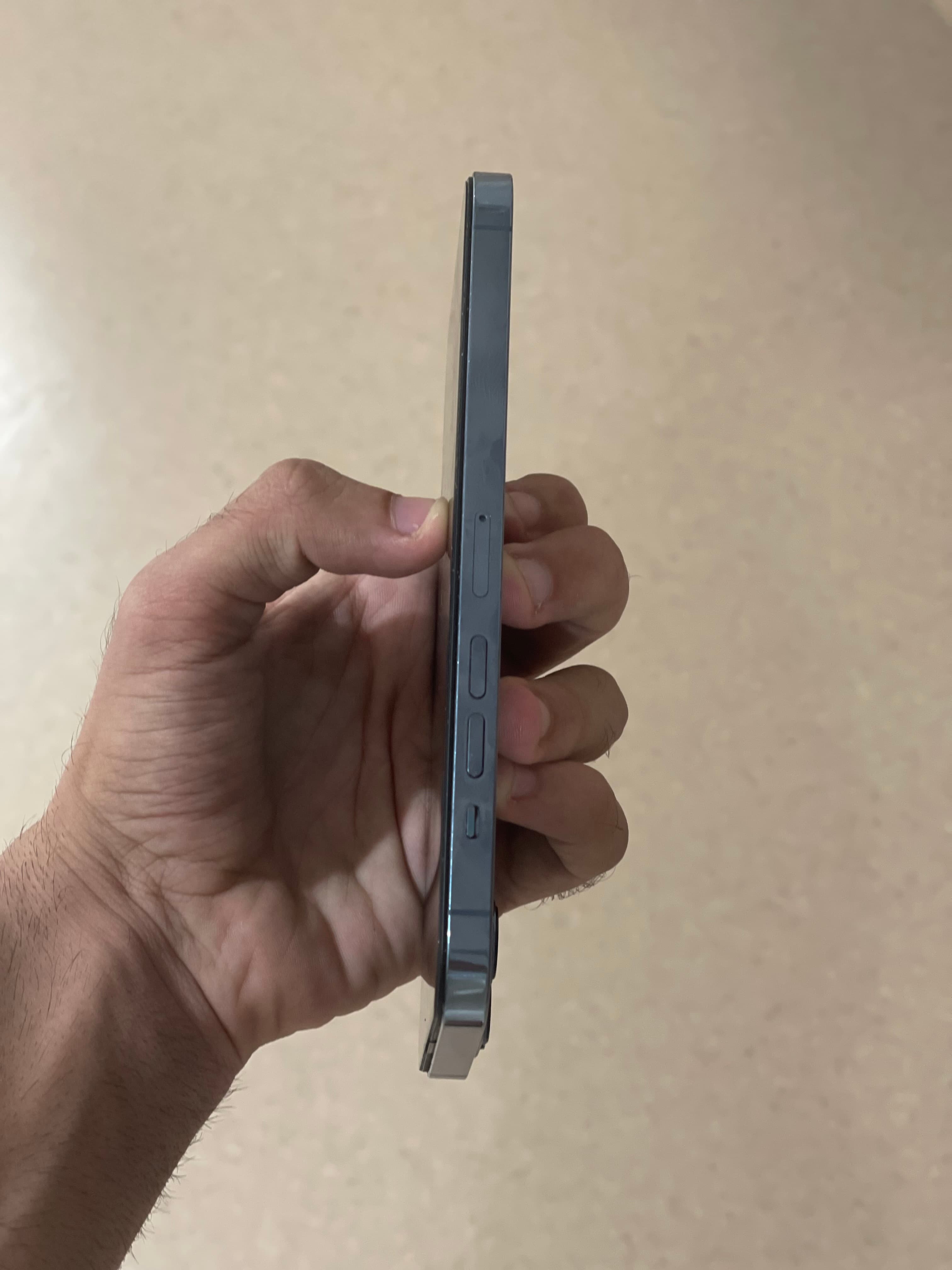 iPhone 13 Pro Max 4