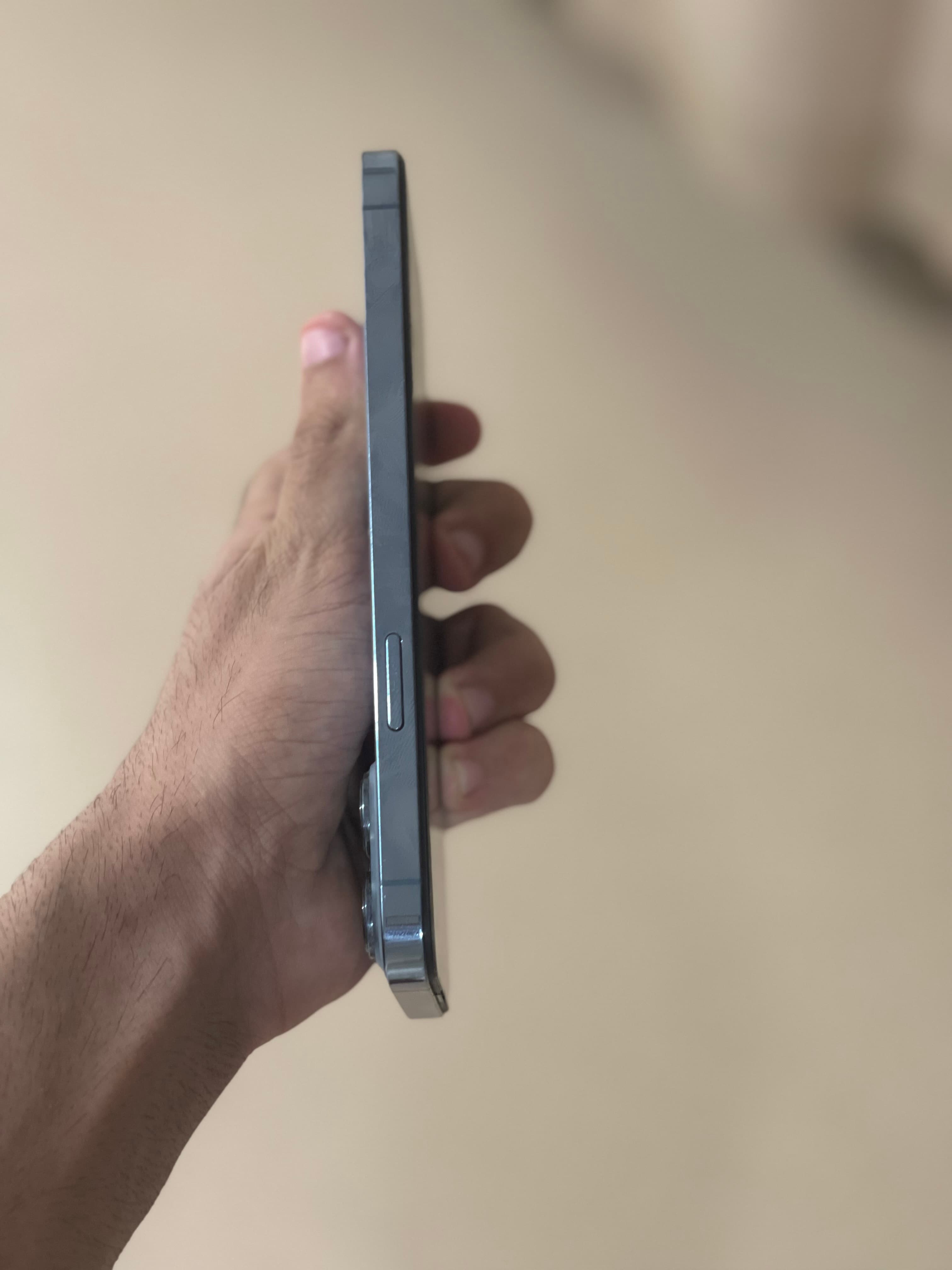 iPhone 13 Pro Max 5