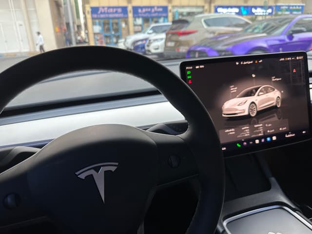 Tesla 2023 