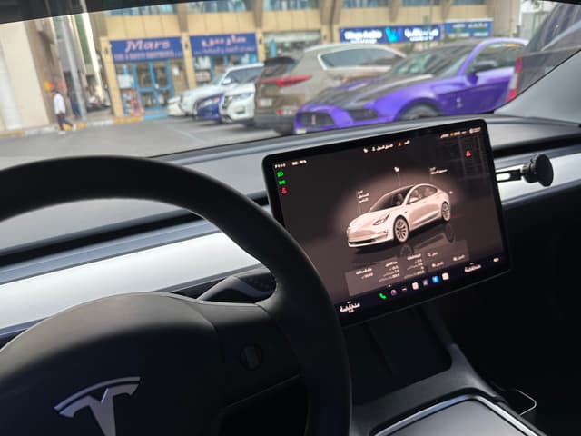 Tesla 2023 
