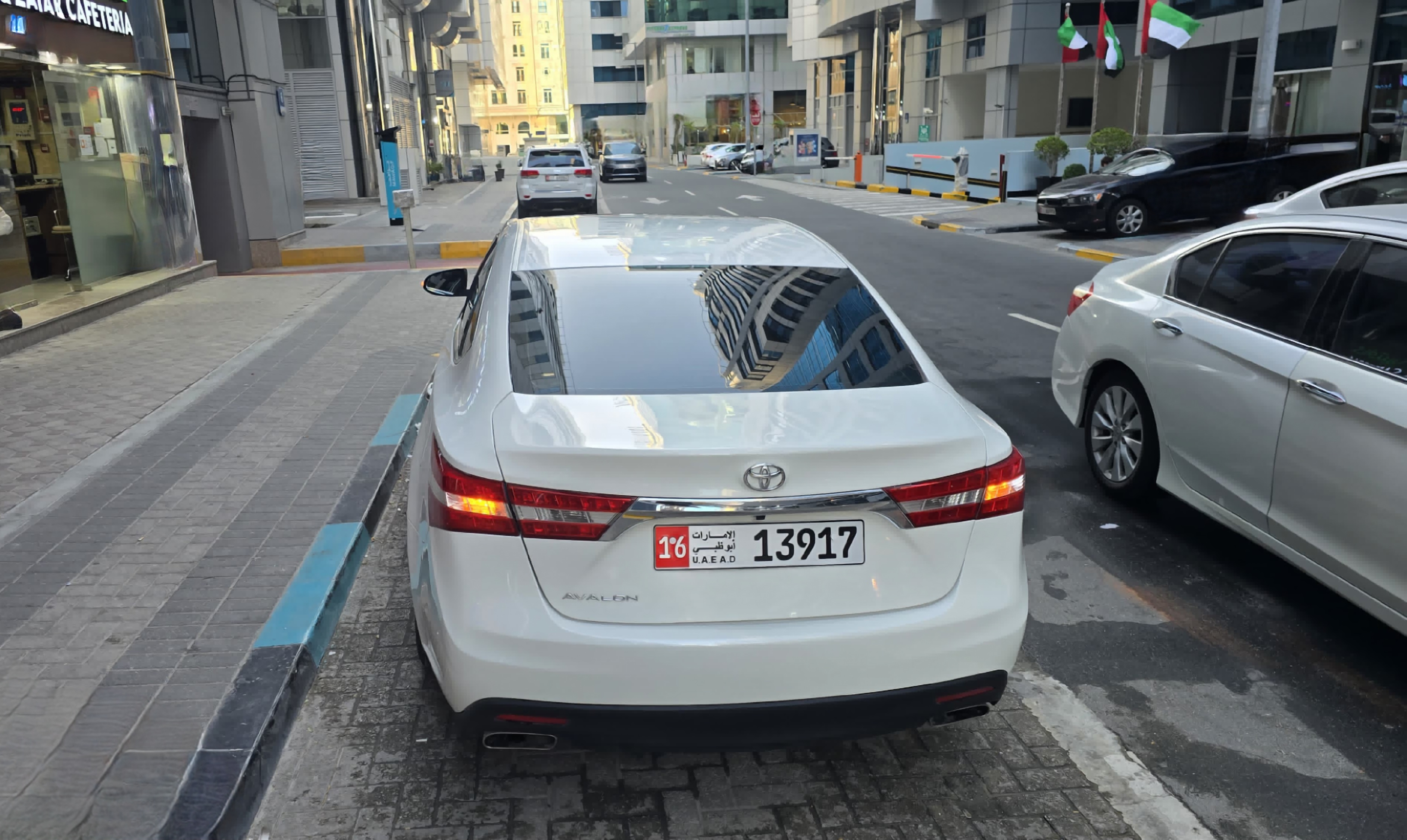 تويوتا أفالون 2013 GCC