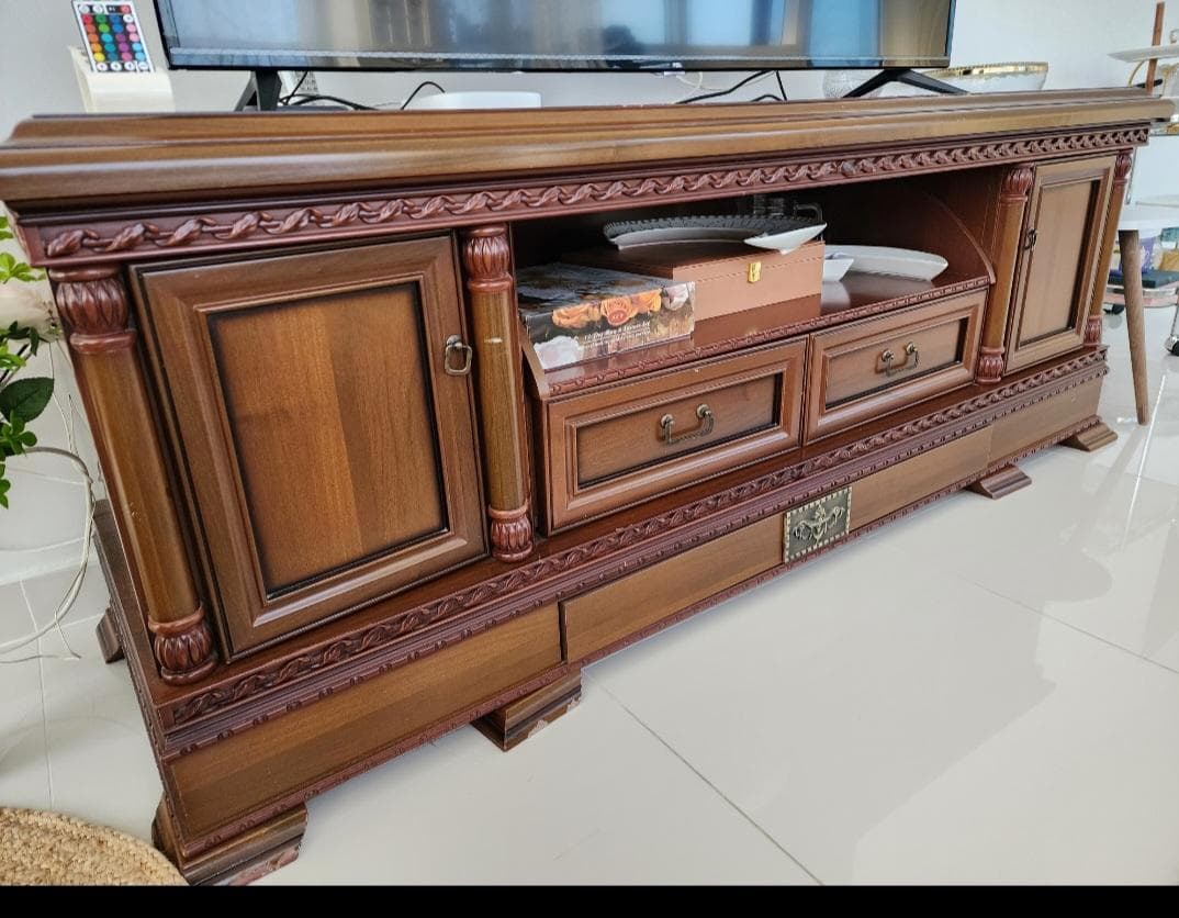 For sale wooden TV stand 0