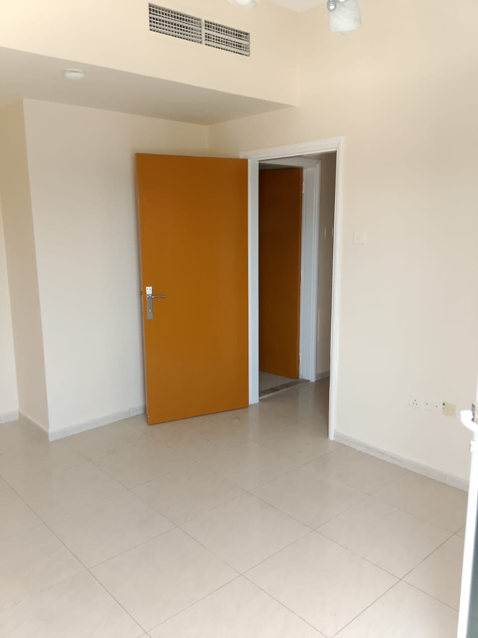 One bedroom apartment for rent in Sharjah Al Qasimia 3