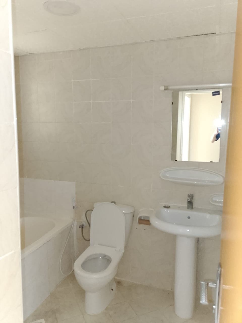 One bedroom apartment for rent in Al Qasimia  8