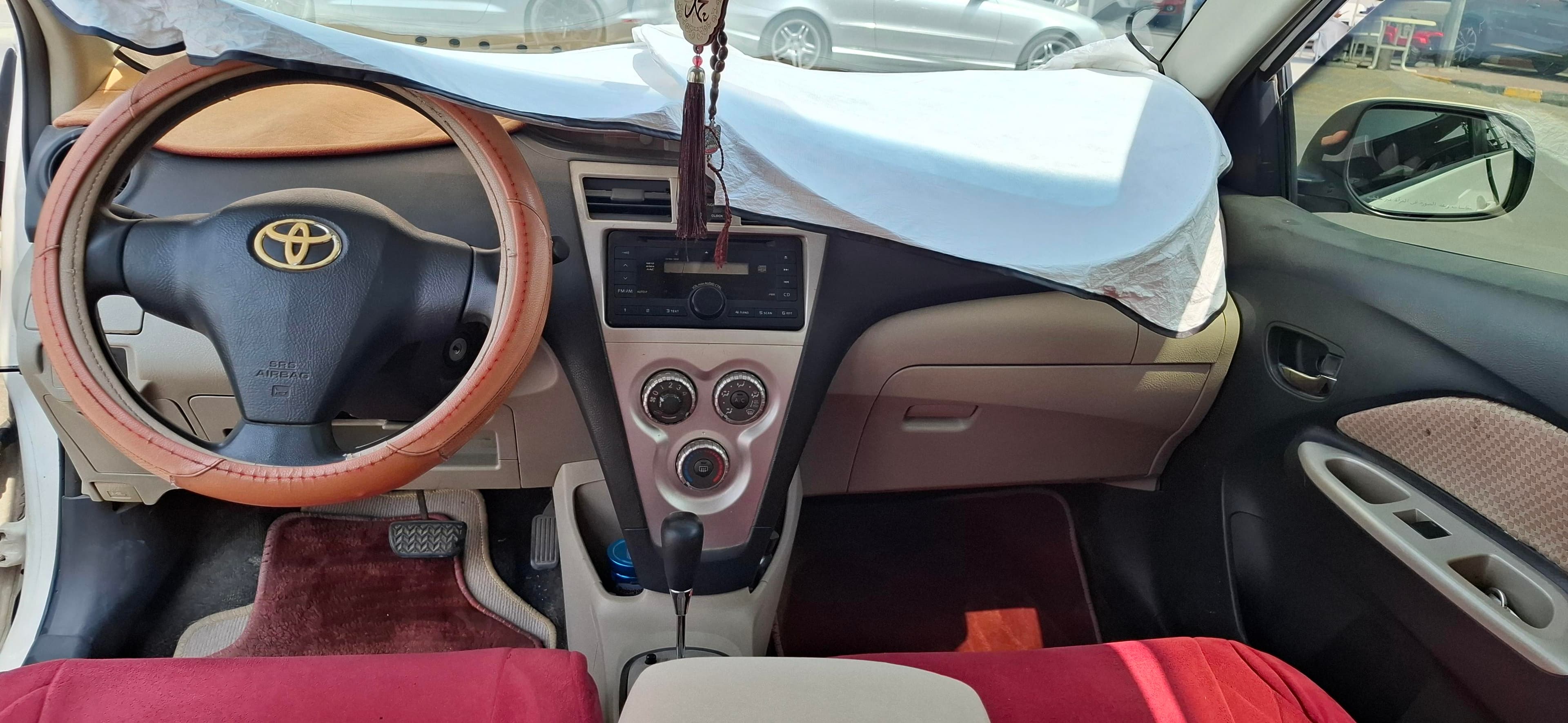 Toyota Yaris 2006 4