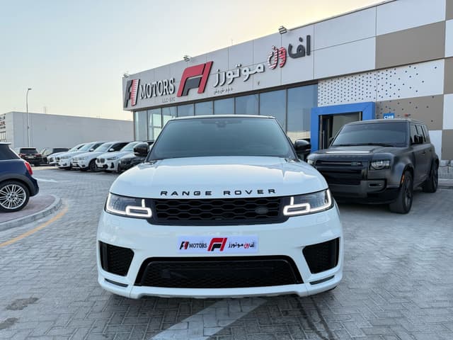 رنج روفر  HST 2022