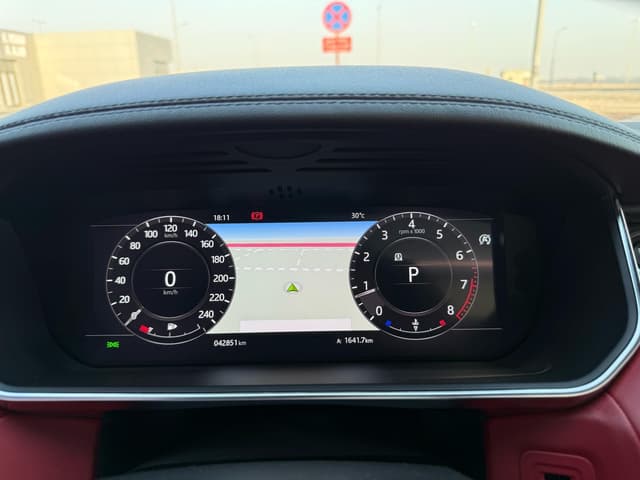 رنج روفر  HST 2022