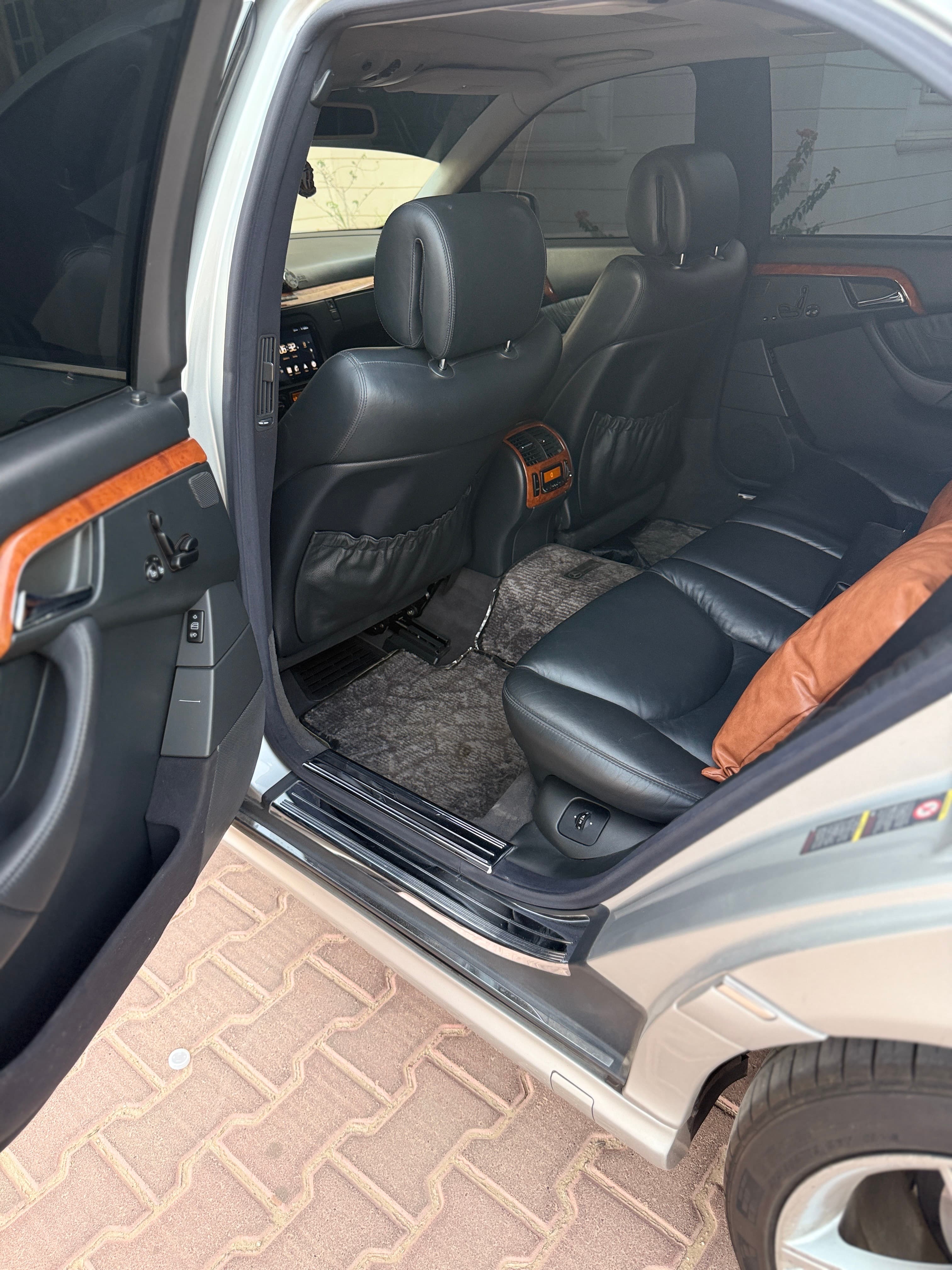 مرسيدس 2005 S 500  6