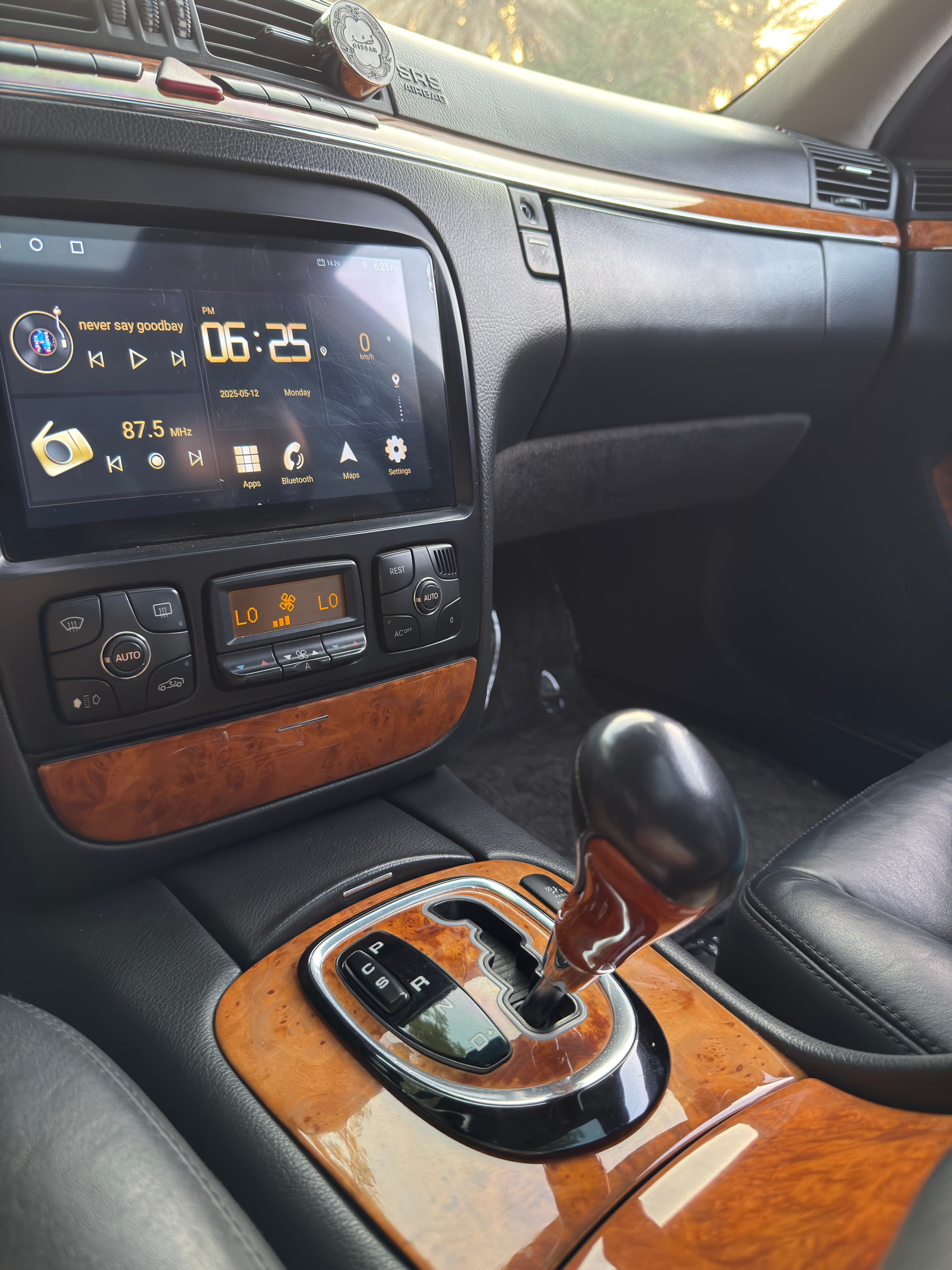 مرسيدس 2005 S 500  8