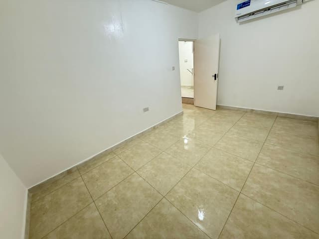 For rent a one bedroom apartment and a hall on Airport Street