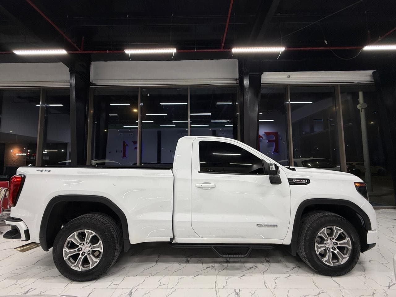 GMC sierra elevation Gcc 2024 5