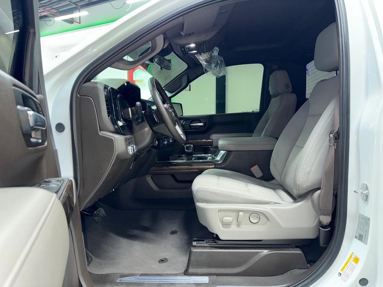 GMC sierra elevation Gcc 2024 6