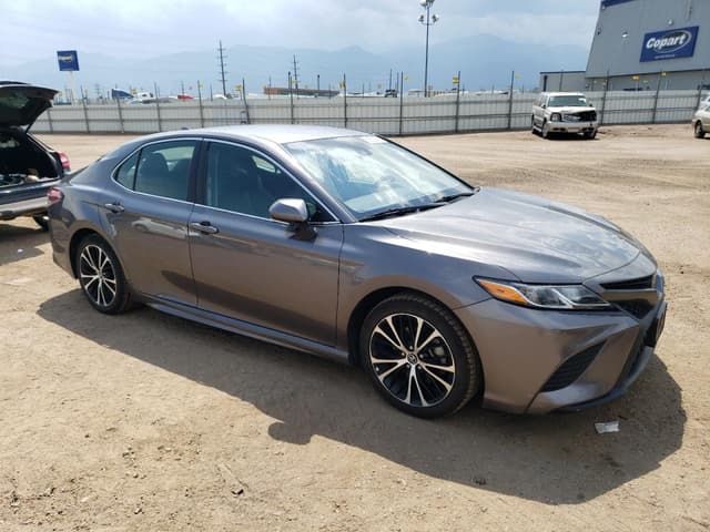 2019 Toyota Camry, L