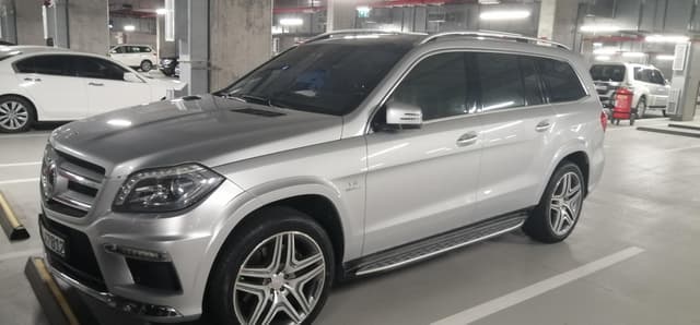 GL 500 in excellent condition 2014