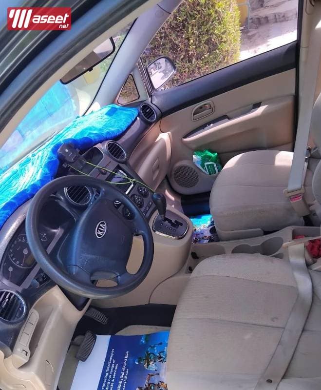 KIA Carens 2011 0