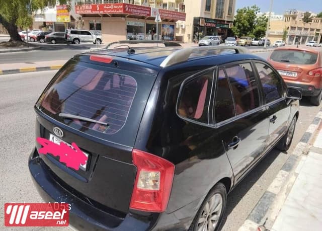KIA Carens 2011