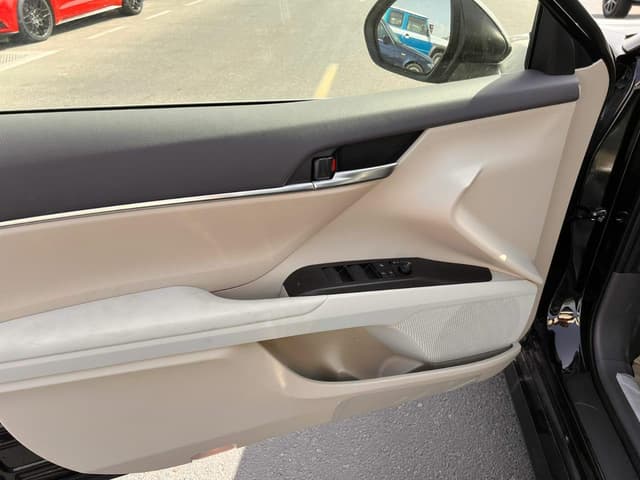 Toyota Camry GLE 2023 for sale