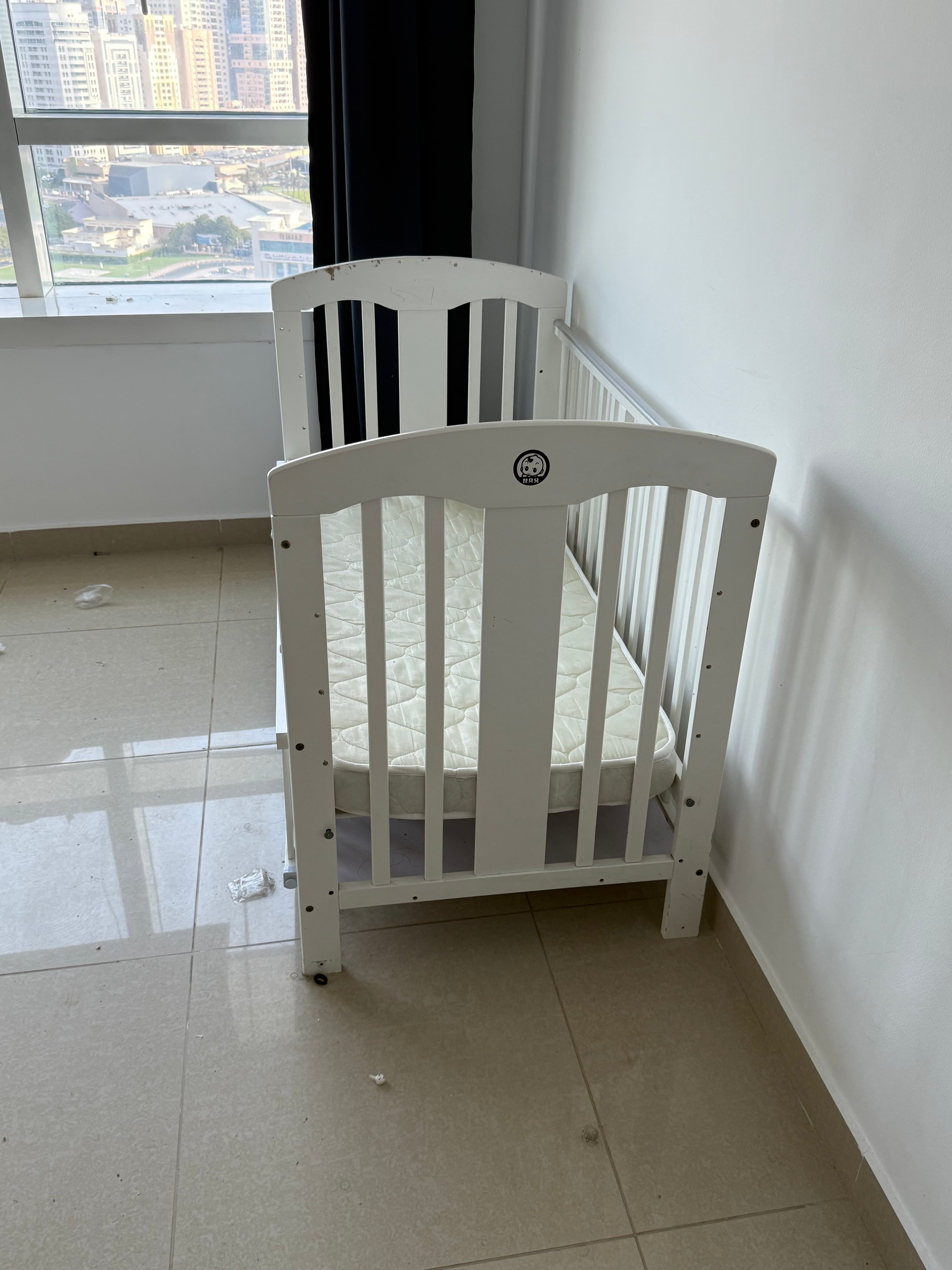 سرير اطفال  3