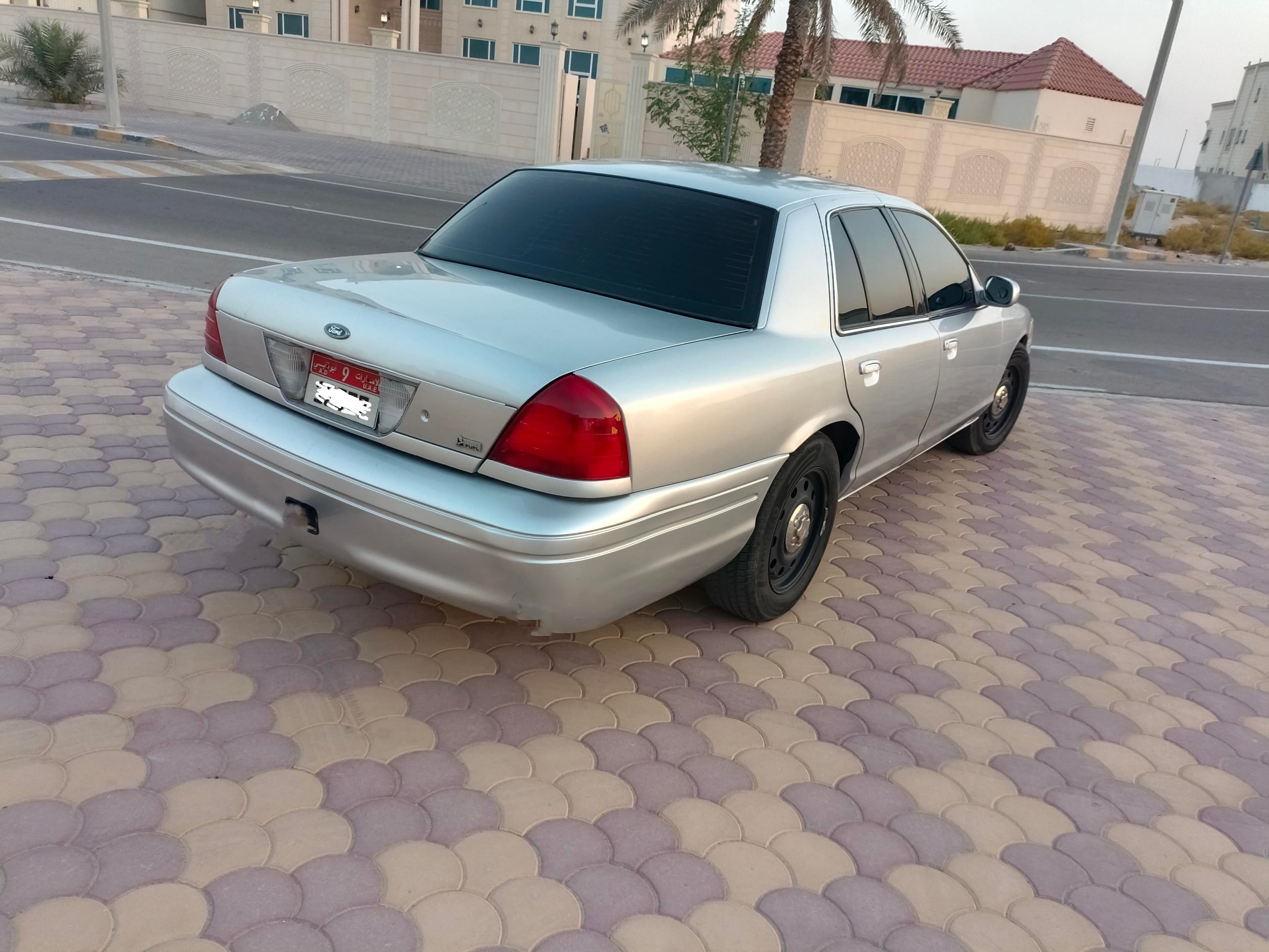 Ford Crown Victoria 2009 2