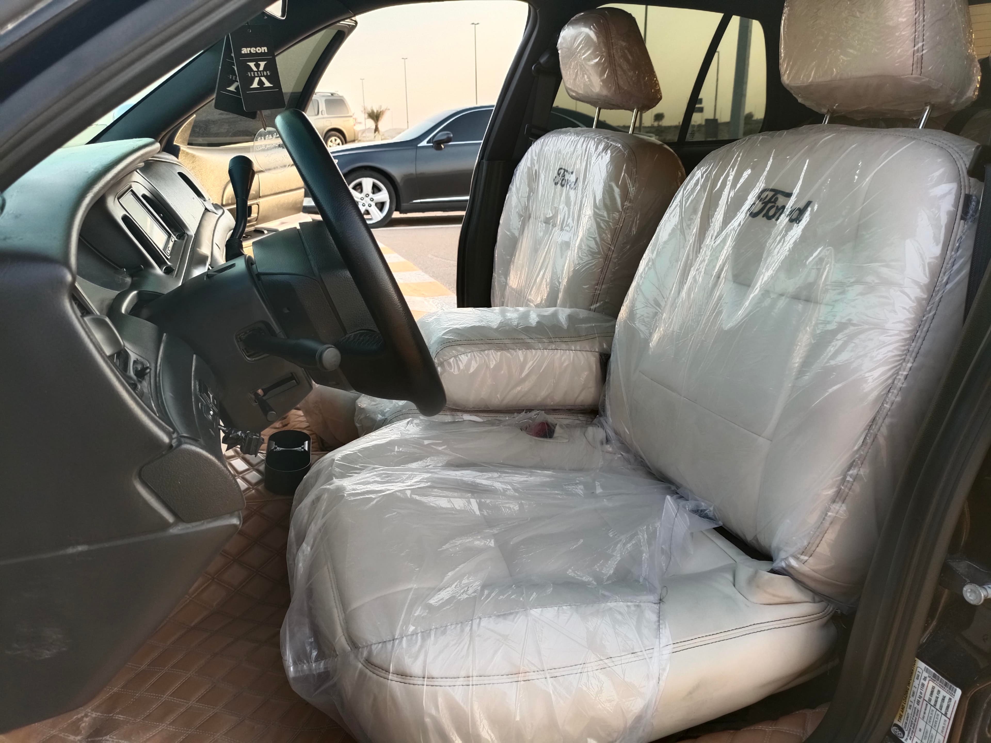 Ford Crown Victoria 2009 8