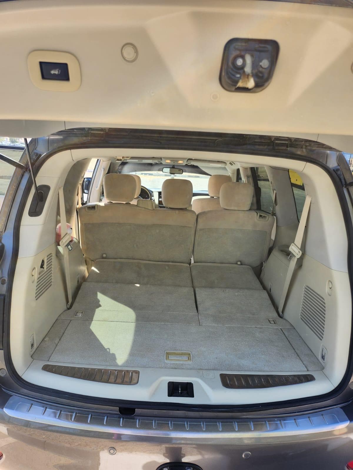 Nissan Patrol model 2014 for sale 4