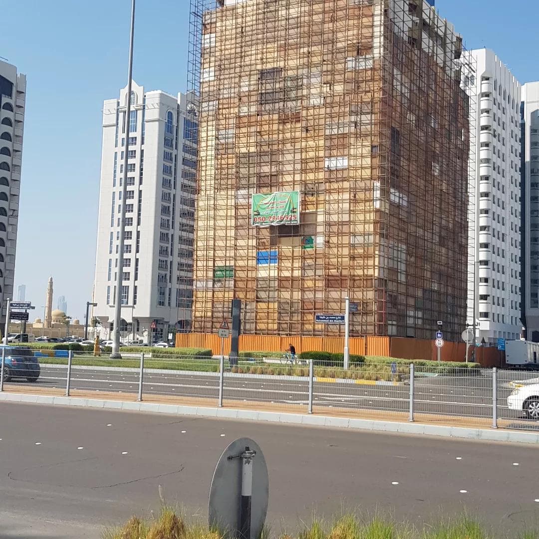 High mountains to demolish buildings 1
