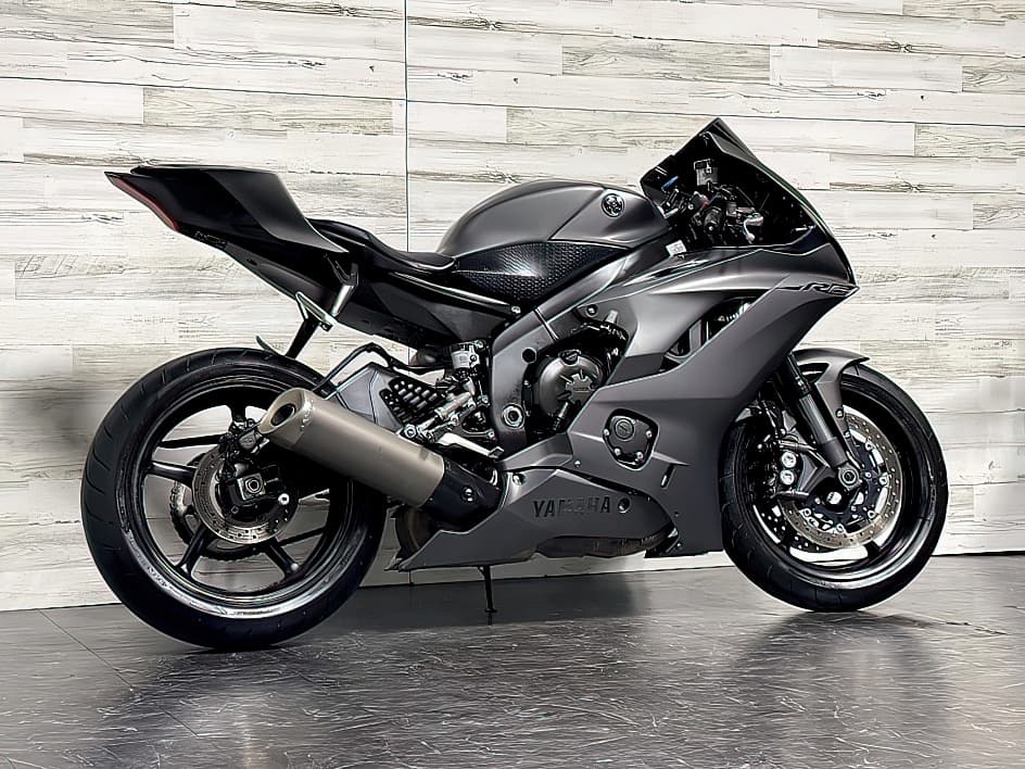 ياماها R6 2018 متاحة للبيع 1