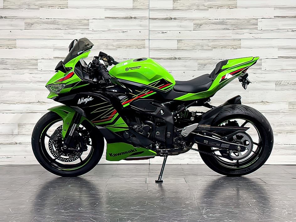 2023 كاواساكي نينجا ZX-4RR-KRT 4