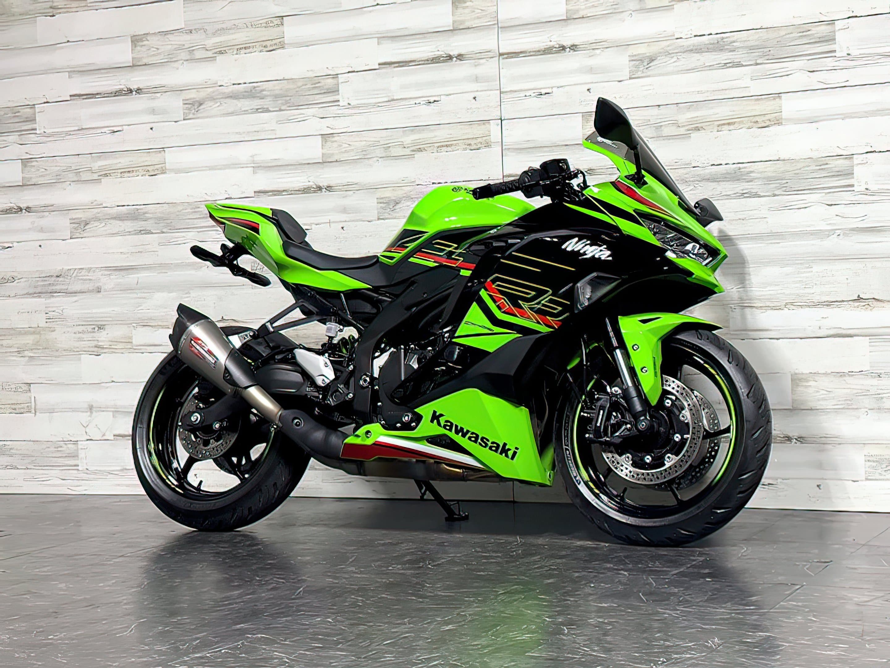 2023 كاواساكي نينجا ZX-4RR-KRT 3