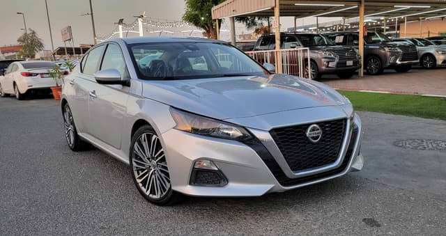 Nissan Altima 2022 Papers  