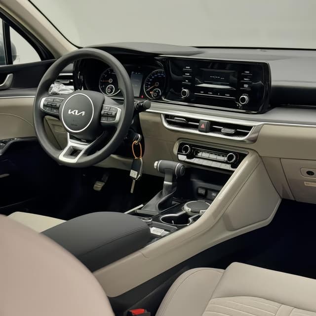 Kia K5 2023