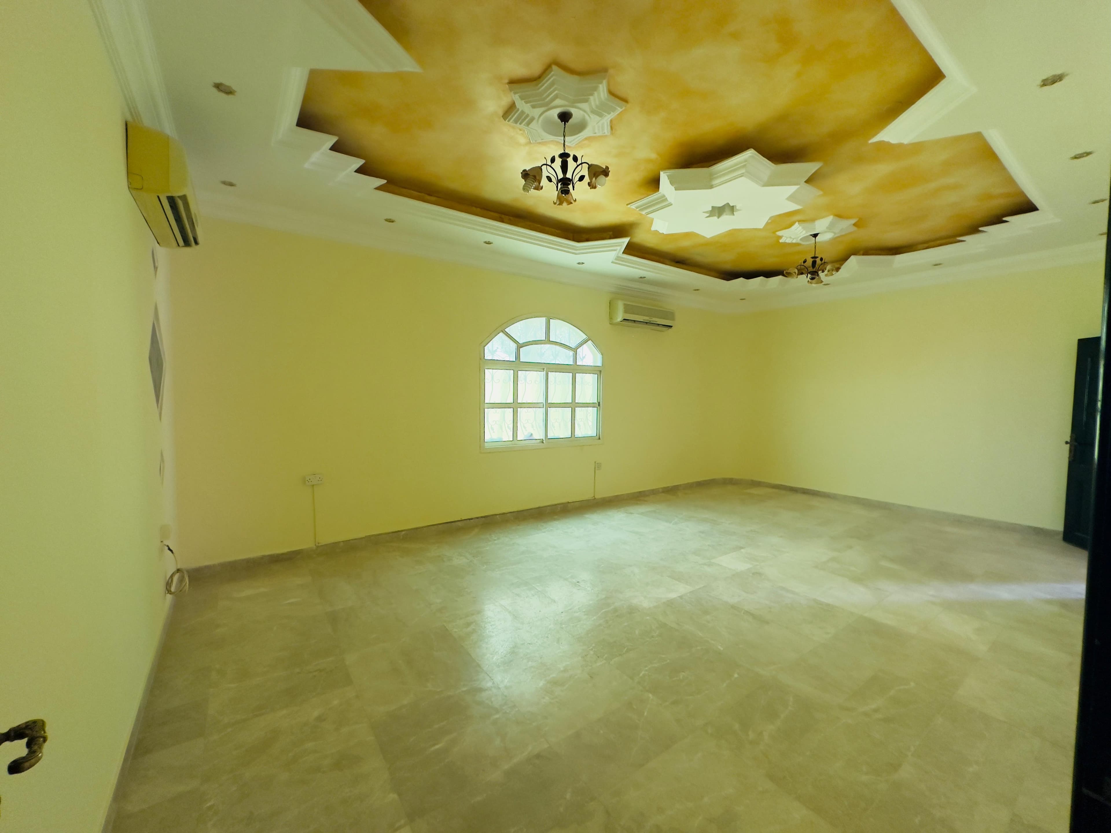  For rent in Al Falah City, Abu Dhabi 5